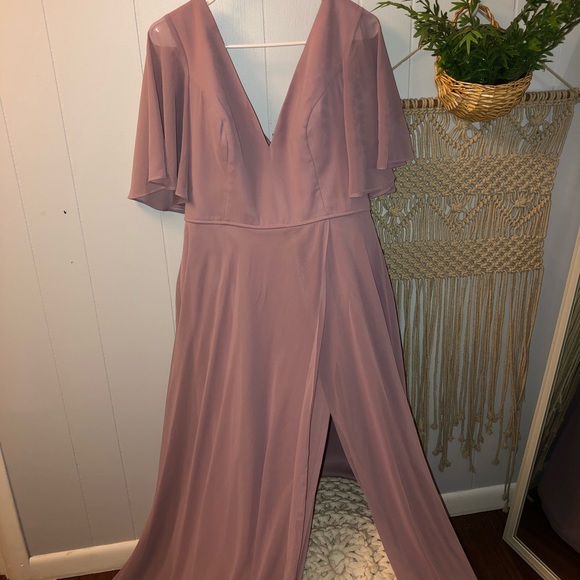 Fashion Nova Elsie mauve maxi dress - Picture 4 of 6